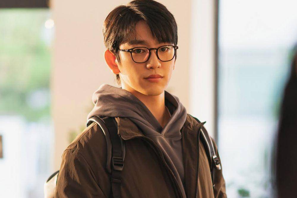 still cut drama The Witch (instagram.com/channela_insta)