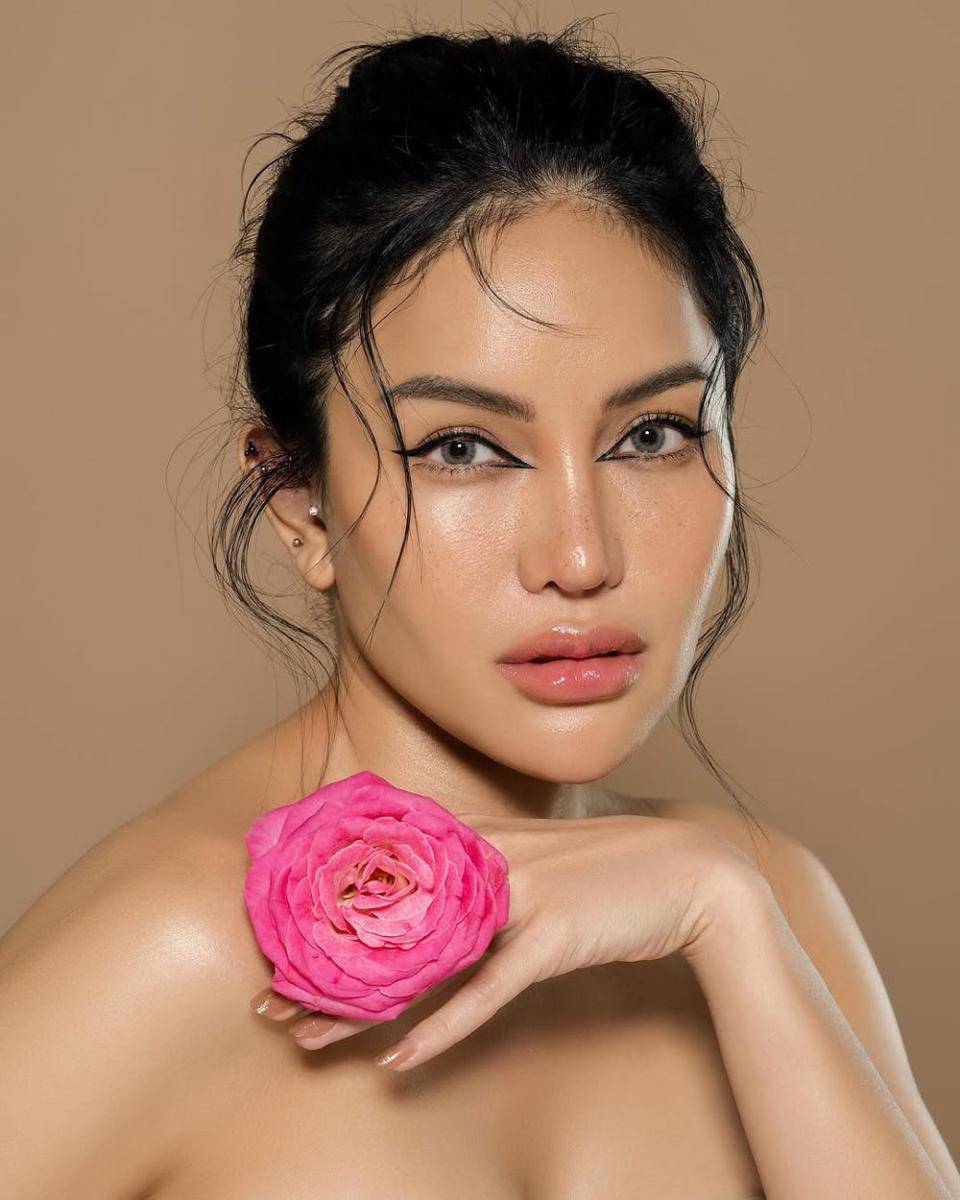 potret ide gaya rambut badass ala Nikita Mirzani (instagram.com/nikitamirzanimawardi_172)