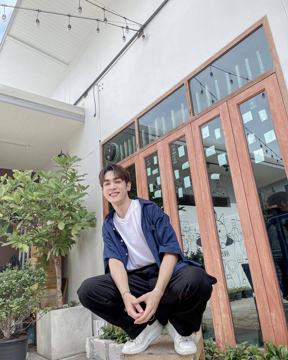 outfit day out ala Pak Varayu (instagram.com/pakvarayu)
