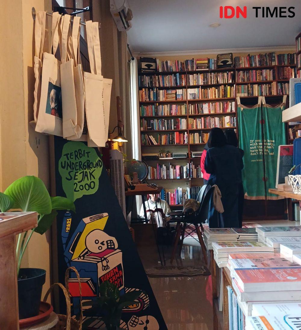 6 Toko Buku Estetis di Jogja Bikin Betah Para Pencinta Buku