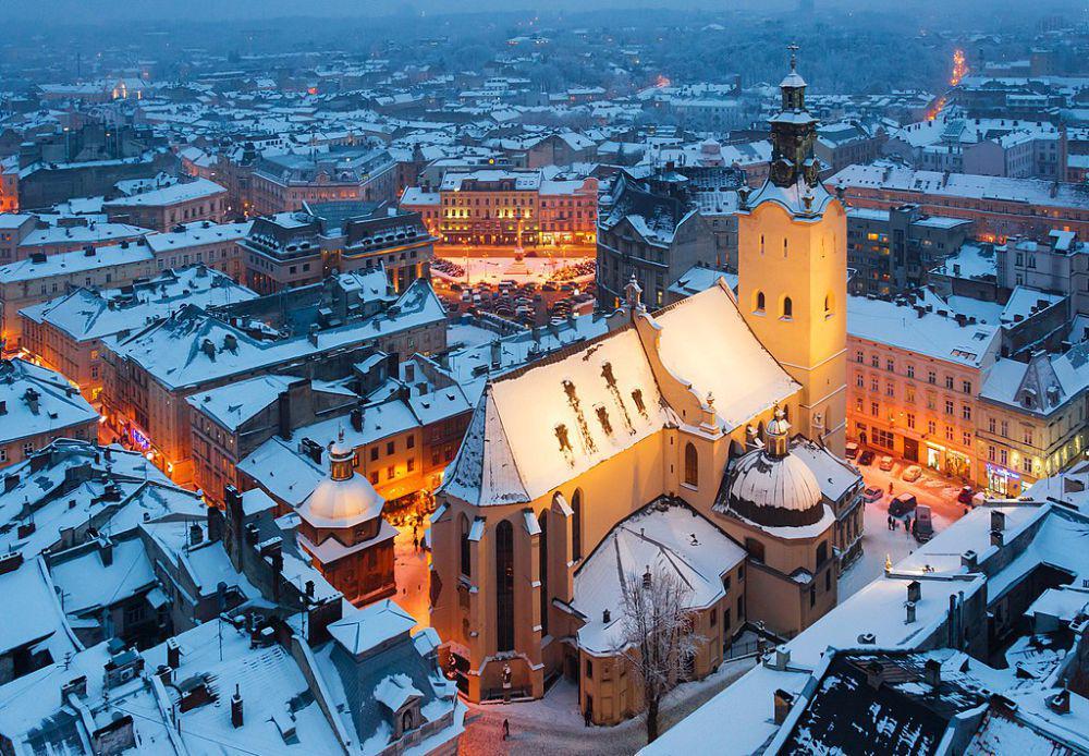 Merasakan Pesona Eropa Timur Klasik yang Unik di Kota Lviv