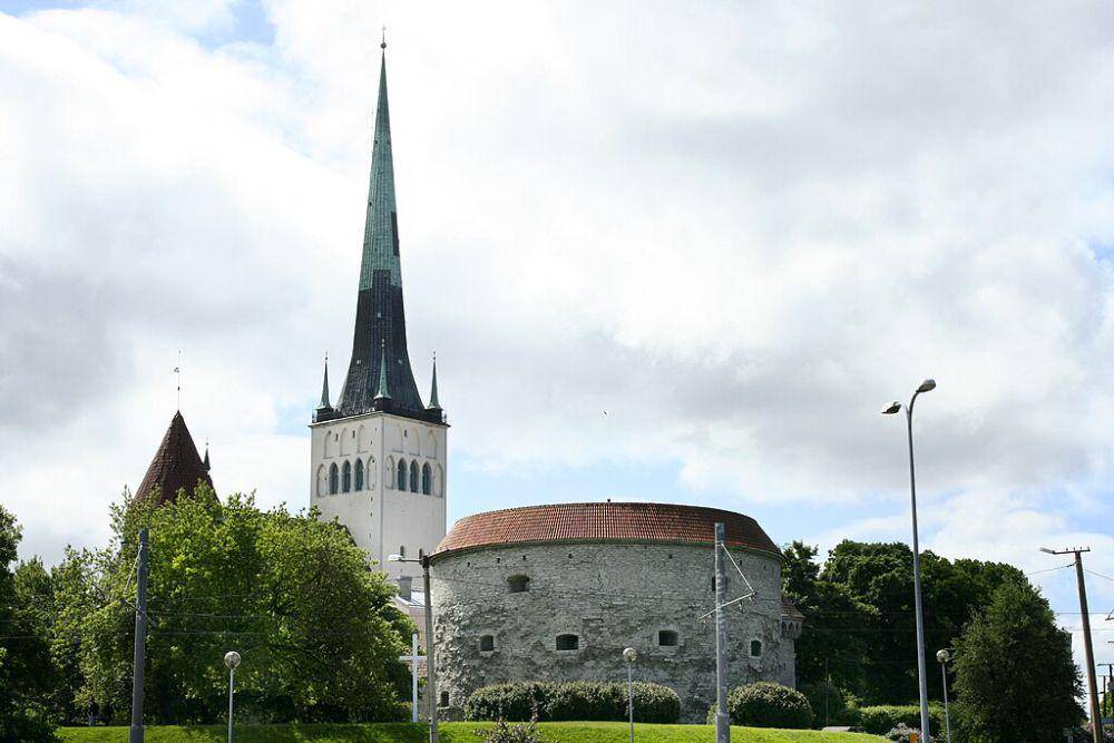 St. Olaf’s Church (commons.wikimedia.org/E. Kanash)