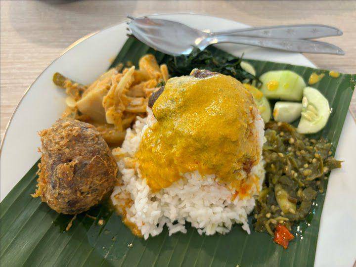 Nasi Kapau Begadang, Jakarta (google.com/maps/danil)