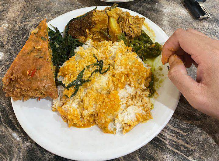 Restoran Kebayoran Baru Masakan Padang 1, Jakarta (google.com/maps/Harry Kurniawan)