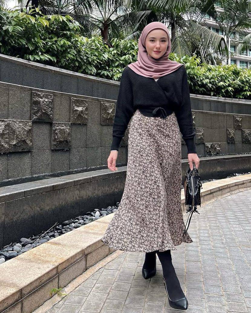 potret ide OOTD hijab untuk cewek mamba ala Hannah Delisha (instagram.com/hannahdelisha)