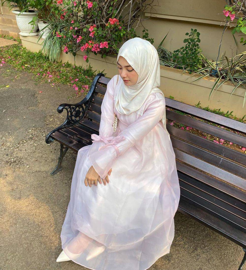 OOTD ala Tamara Syarief (instagram.com/tamarasyarief)