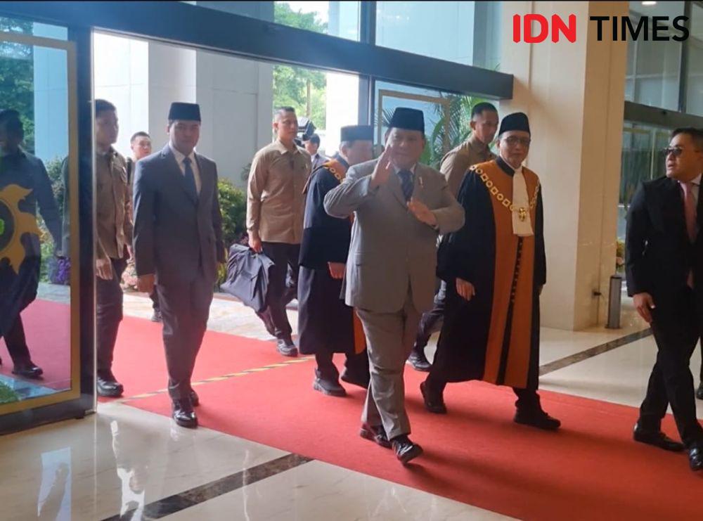 Seskab Teddy Benarkan Prabowo Reshuffle Kabinet, Ada Mendikti?
