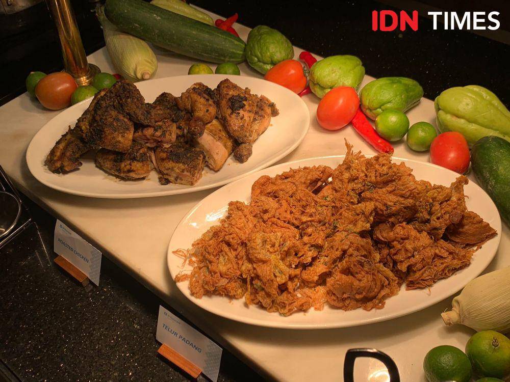 Potret menu khas Minang di Wyndham Surabaya City Centre (IDN Times/Fina Wahibatun Nisa)