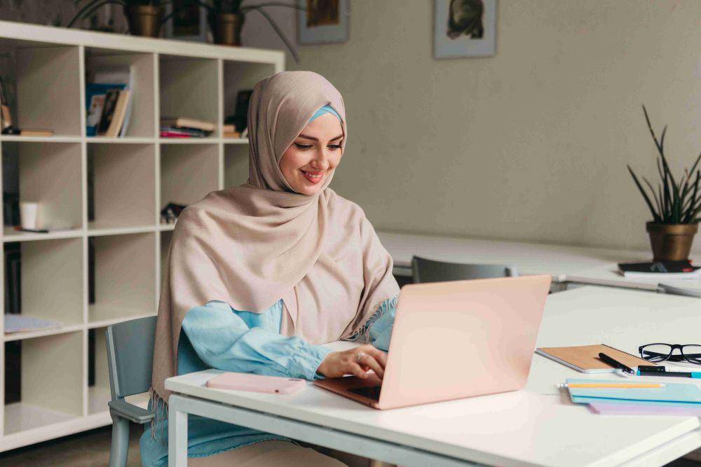 Ilustrasi Mahasiswa (freepik.com/marymarkevich)
