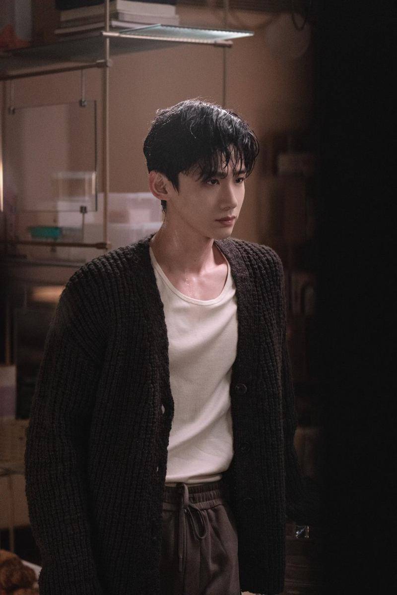potret Bai Jing Ting (weibo.com/Bai Jing Ting Studio)