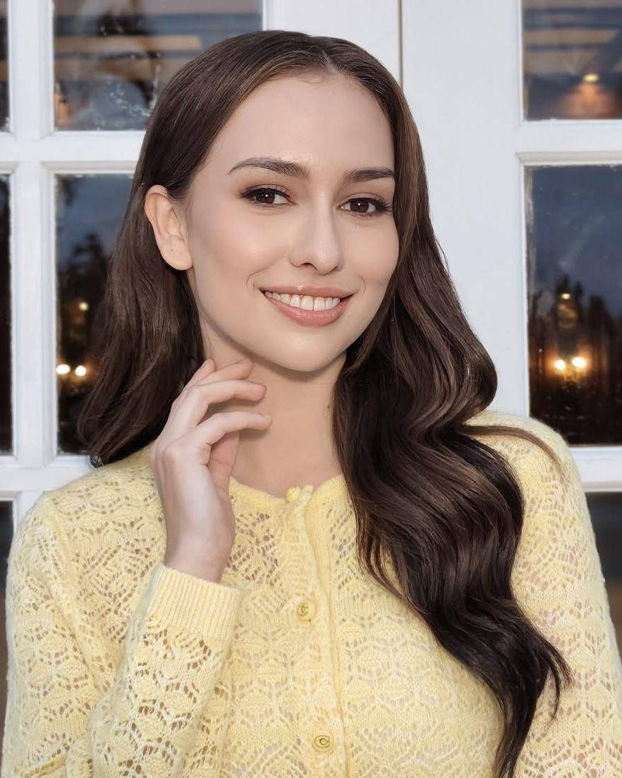 potret ide gaya rambut elegan ala Anna Jobling (instagram.com/annajobling)