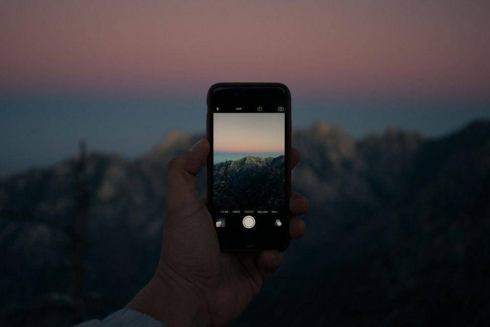 ilustrasi mengambil gambar (unsplash.com/Isaac Sanchez)
