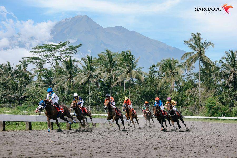 Balapan dalam Jateng Derby, seri pertama dari The Race of Rising Stars 2025 (Dokumentasi Sarga)