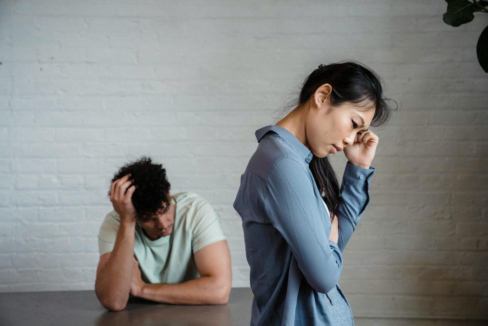 4 Sinyal Bahwa Kalian Sebaiknya Teman Saja, Bukan Pasangan
