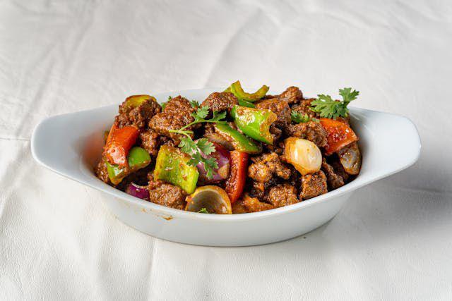 sambal ikan asin jambal petai (pexels.com/Shardar Tarikul Islam)