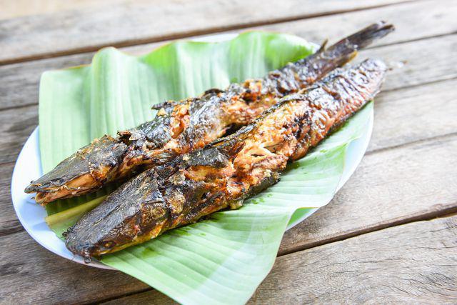 Resep Lele Goreng Daun Jeruk, Perpaduan Nikmat Ditambah Nasi Hangat!