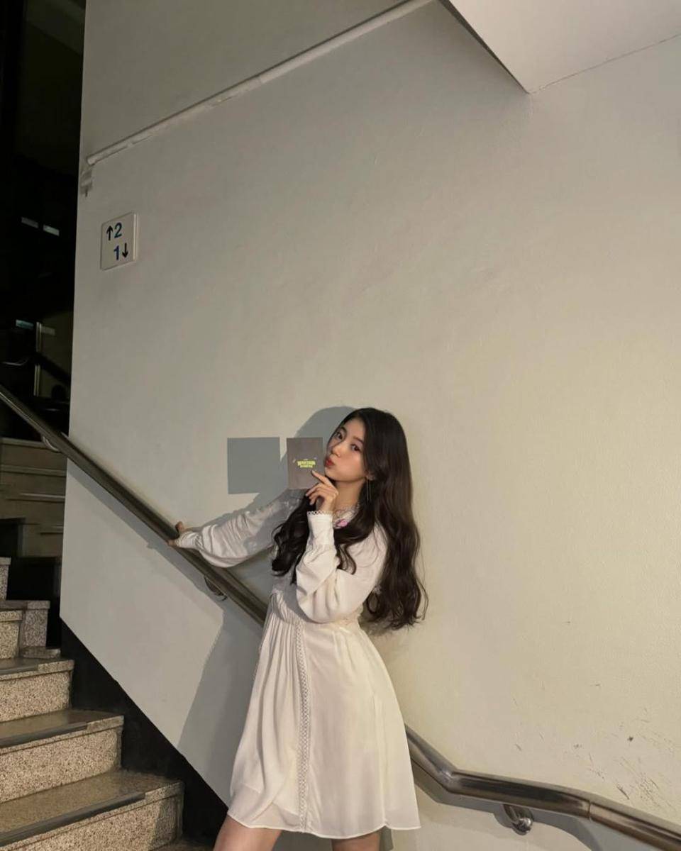 Suzy (instagram.com/@skuukzky)