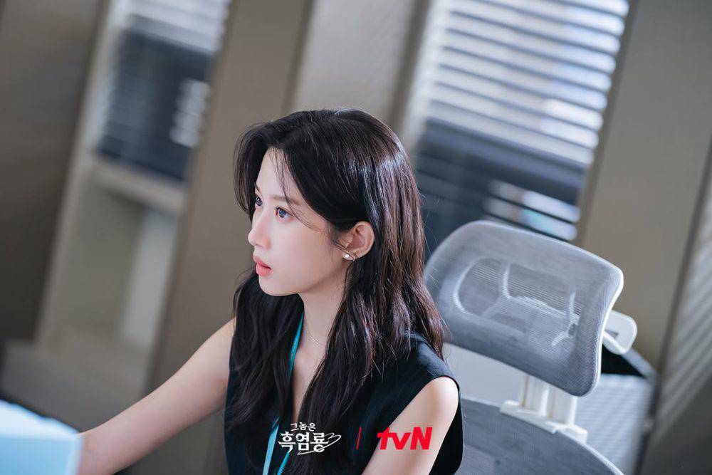 still cut drama My Dearest Nemesis (instagram.com/tvn_drama)