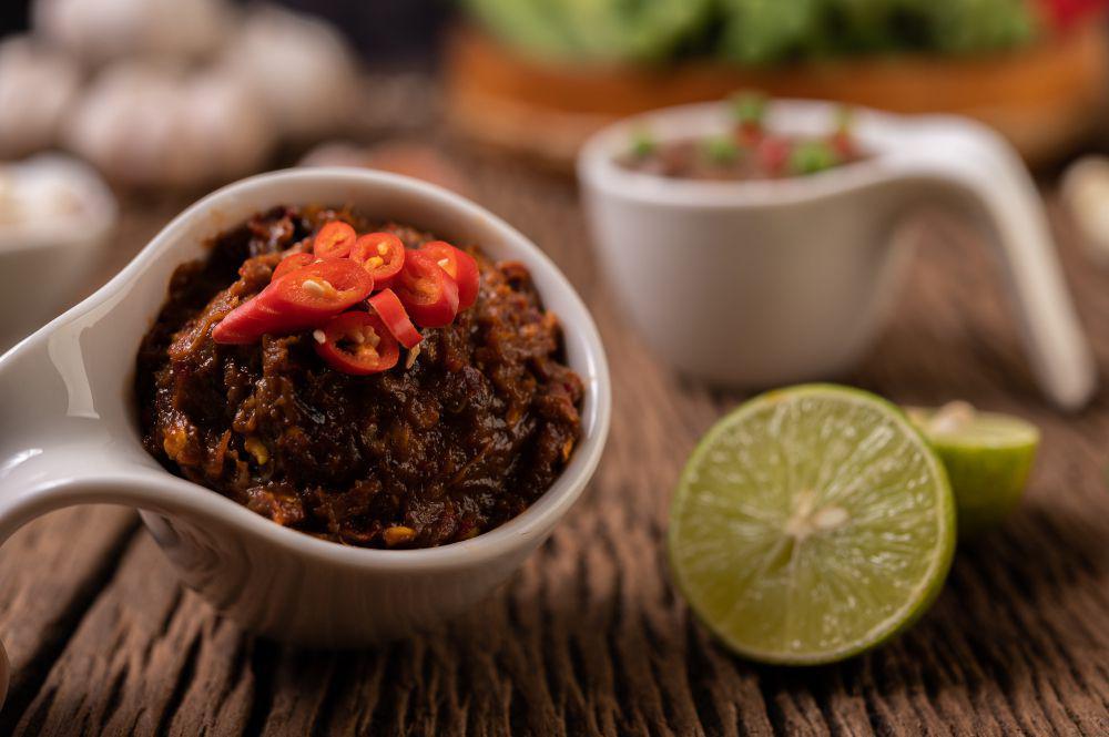 7 Tips Membuat Sambal Ikan Bilis, Pedas dan Gurih Makin Nikmat!