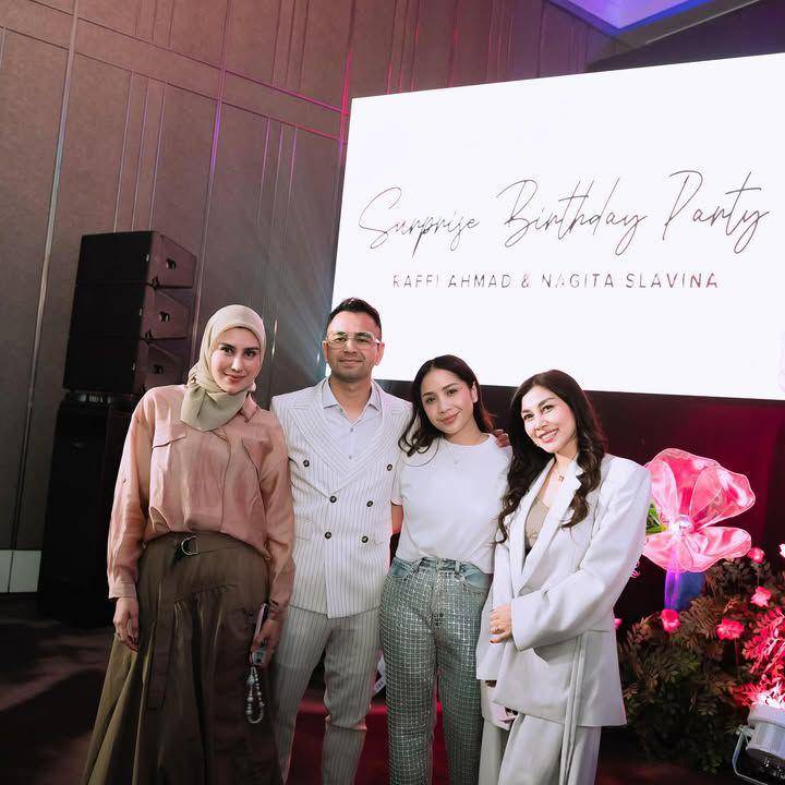 artis di ulang tahun Raffi dan Nagita (Instagram.com/raffinagita1717)