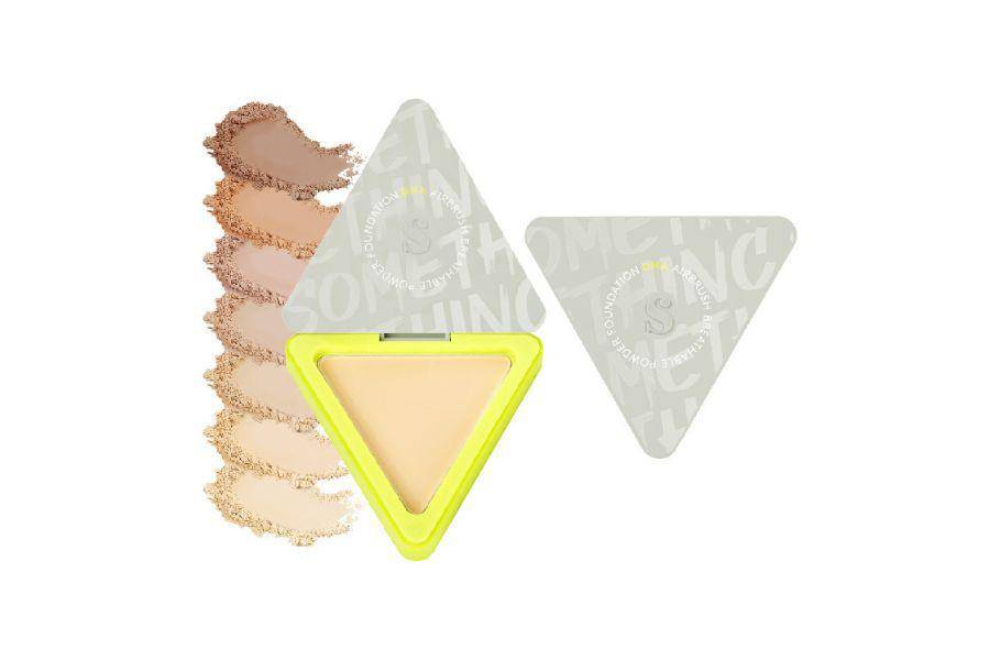 Somethinc DNA Airbrush Breathable Powder Foundation (dok. Somethinc)