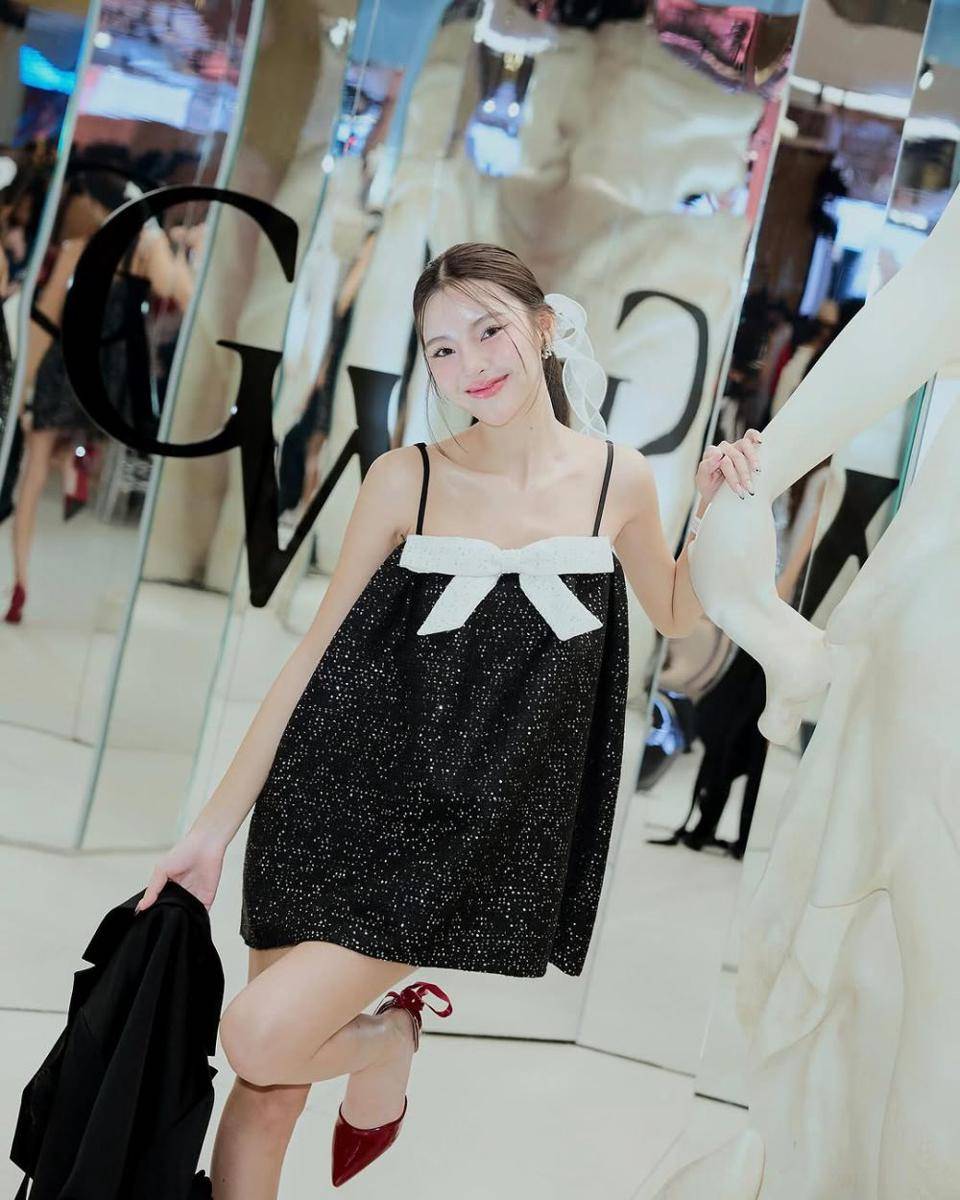 In Inthira Sae Sieo (instagram.com/__inthira)
