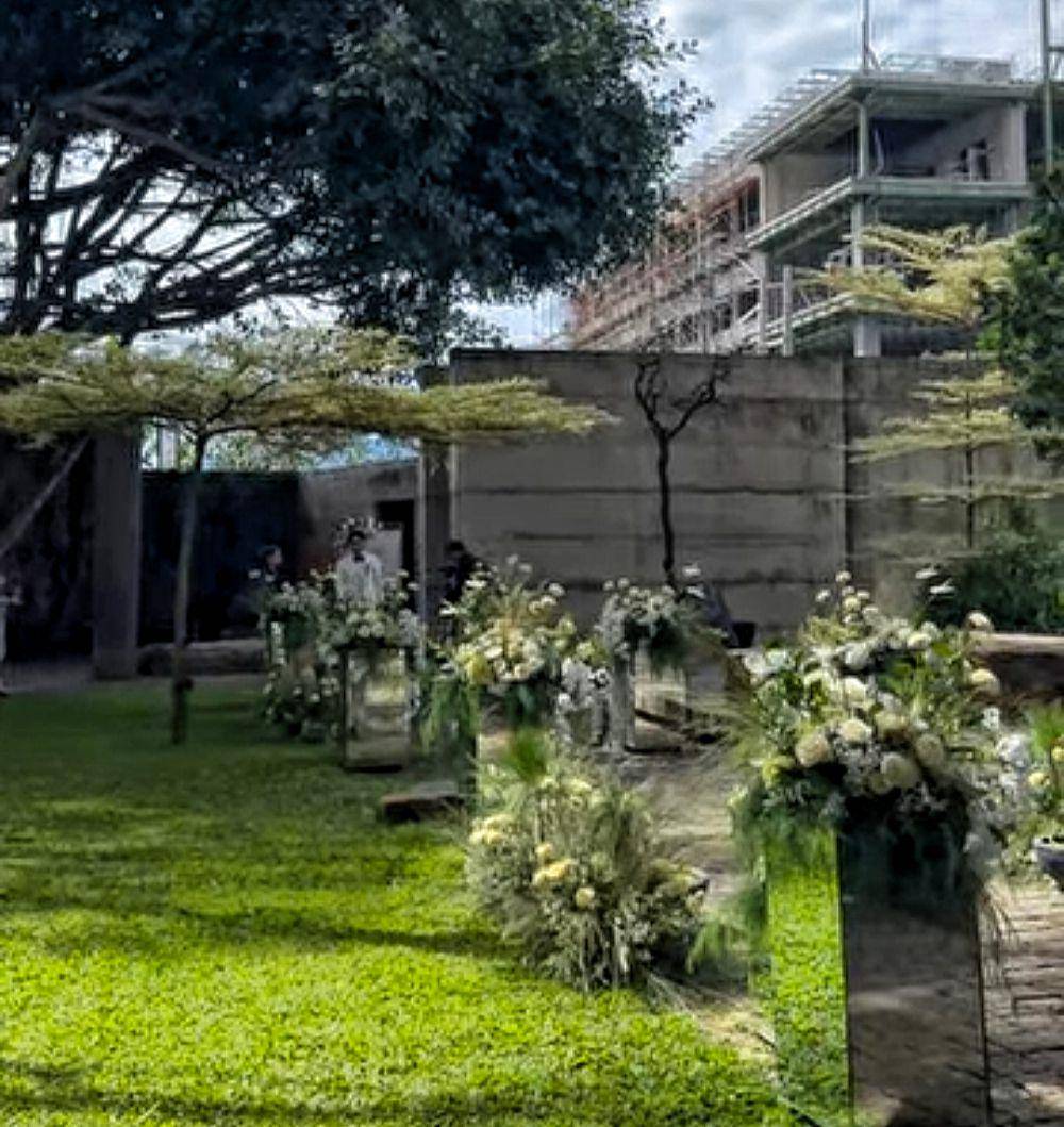 Pemberkatan nikah Mikha Angelo dan Gregoria Mariska Tunjung. (instagram.com/greyspolii)