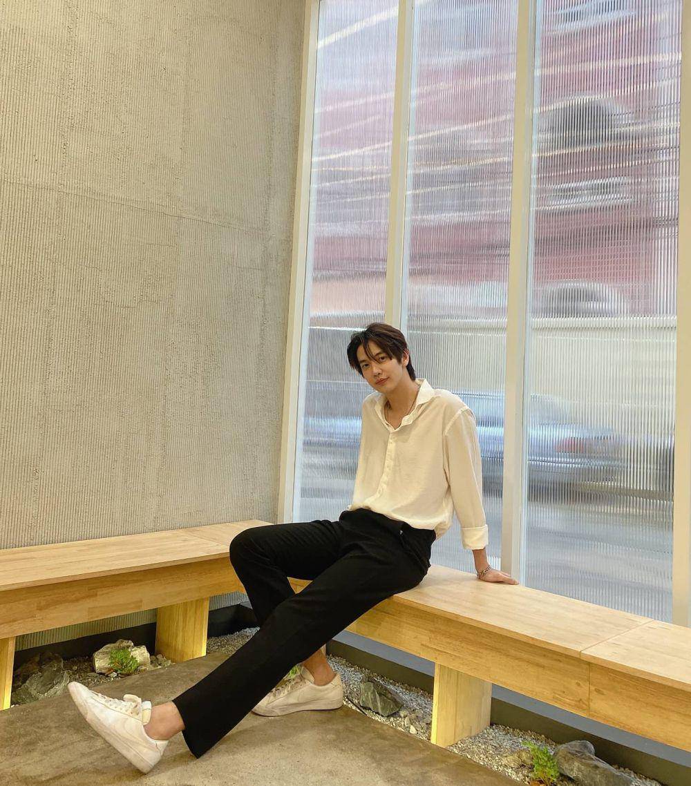 outfit ke kampus ala Maxky Ratchata (Instagram.com/maxky_rp)