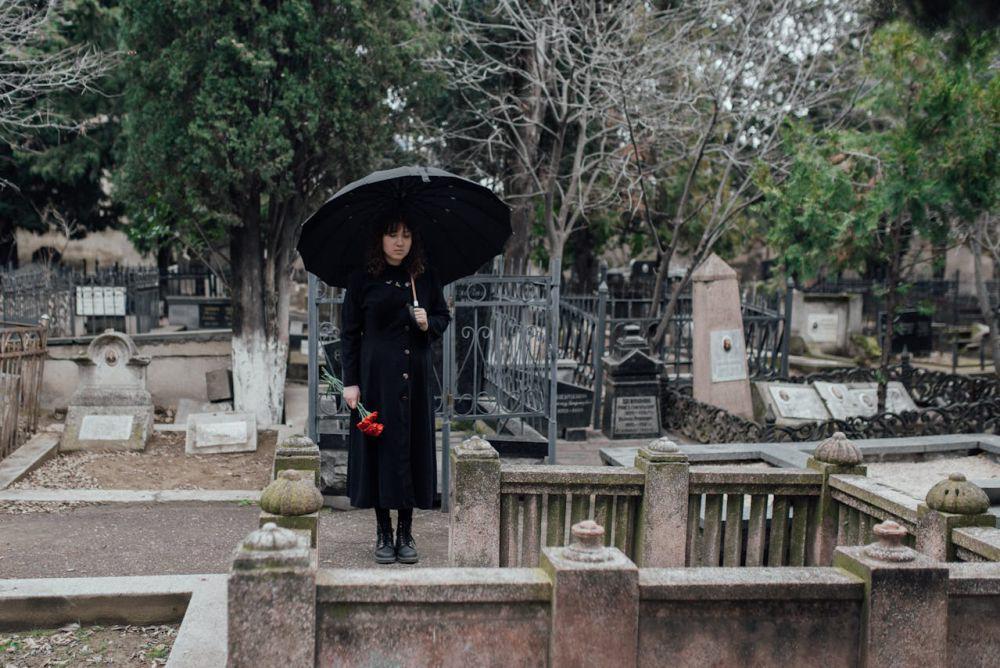 Arti Mimpi Ziarah ke Makam, Pertanda Baik atau Buruk?