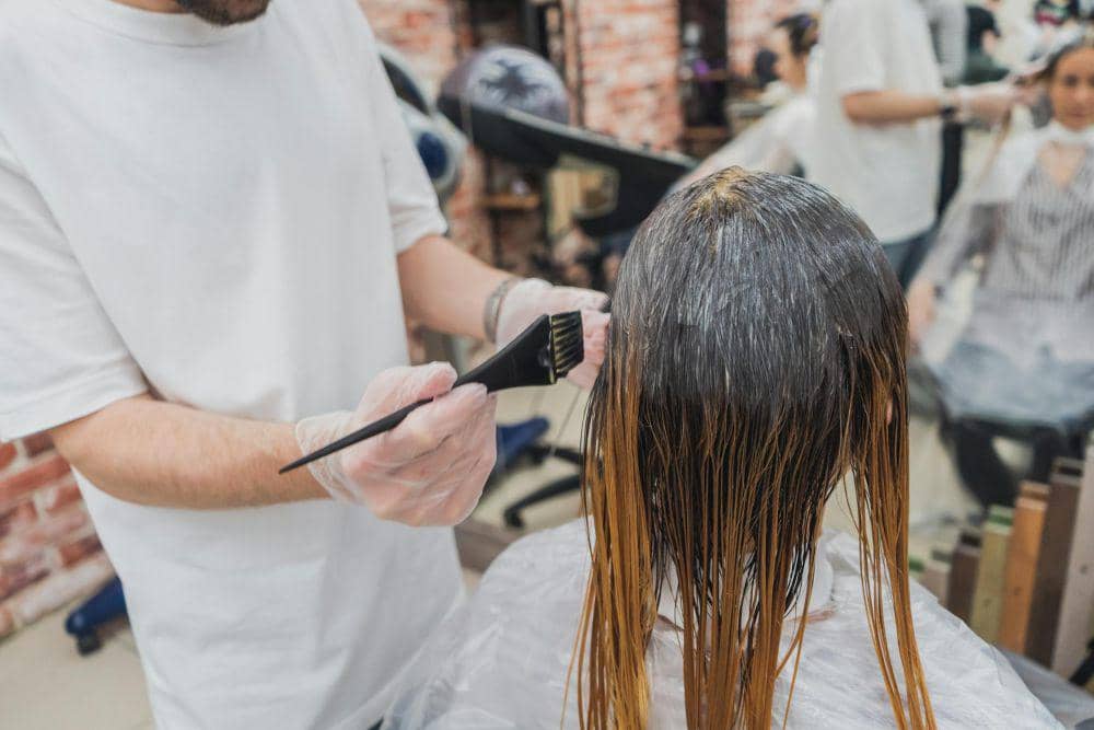 Ilustrasi salon rambut (pexels.com/Maria Geller)