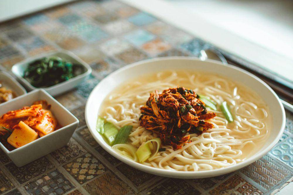 ilustrasi ramen (pexels.com/ROMAN ODINTSOV)