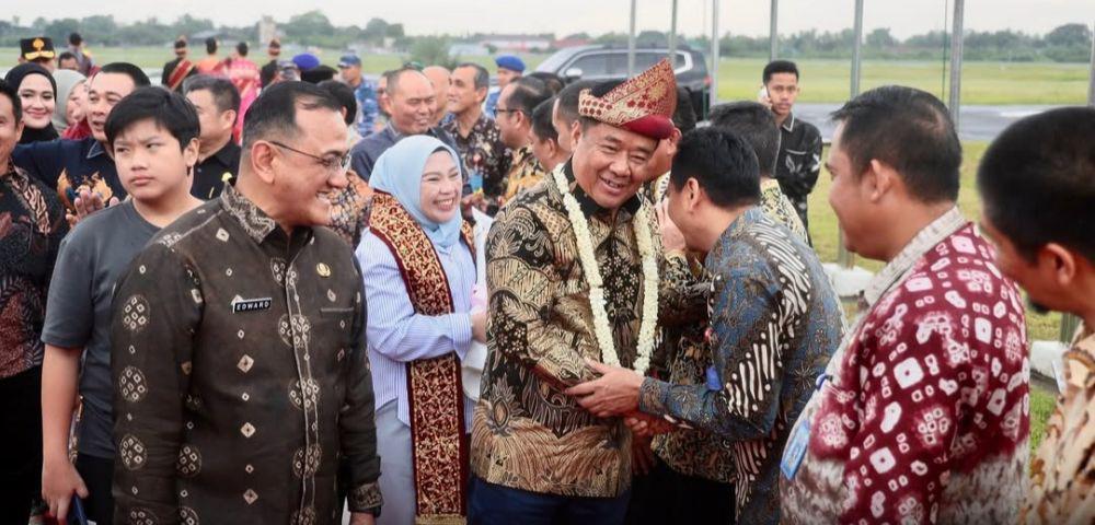 Jadi Plt Gubernur Sumsel Cik Ujang Senang Disambut Banyak Orang
