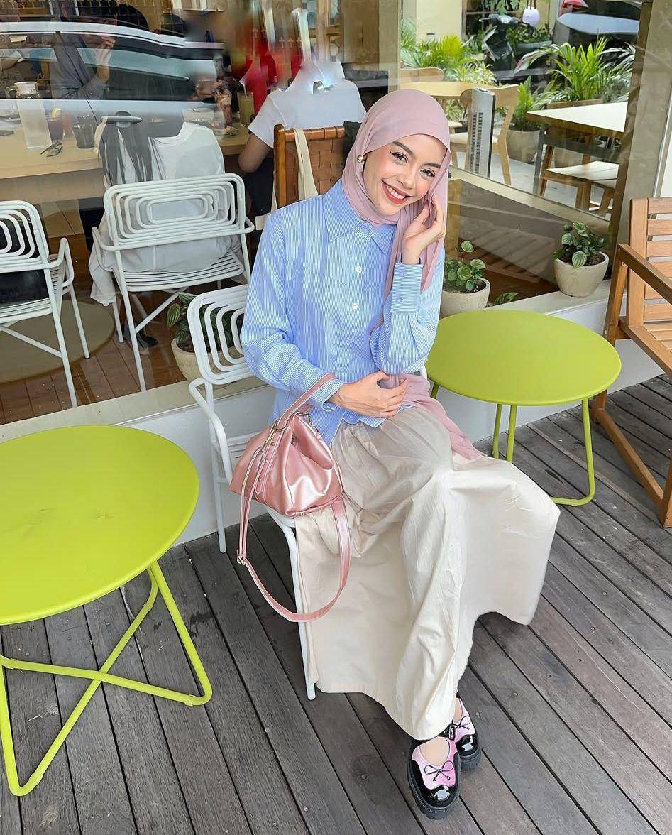 OOTD ala Febiola Nabila (instagram.com/febiolanabilaa)