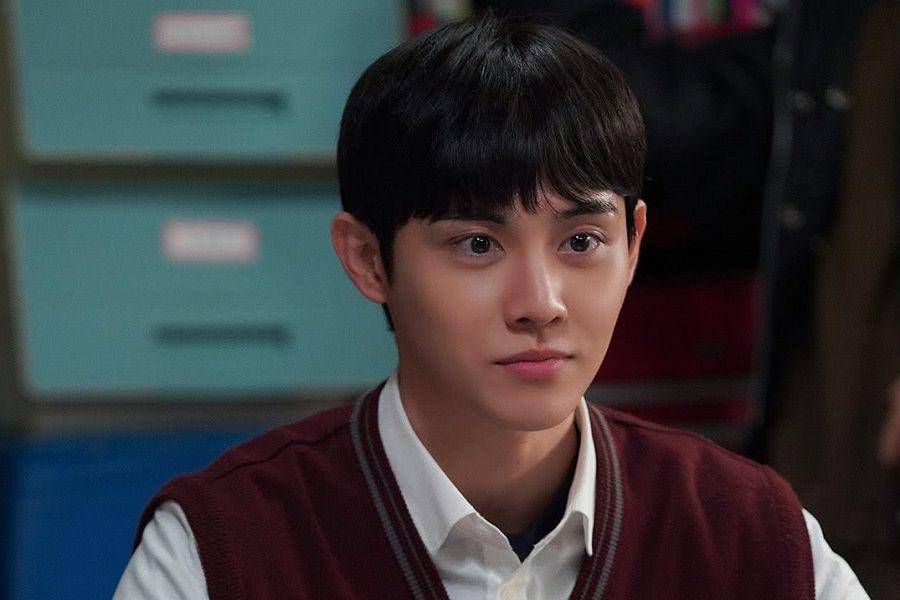 Kim Se Hyun (Lee Jong Hyun) di drakor Study Group (instagram.com/goldmedalist.official)