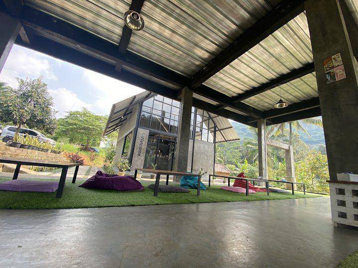 Teh Oneng Cafe and Resto, Bogor (google.com/maps/Dede Satya)