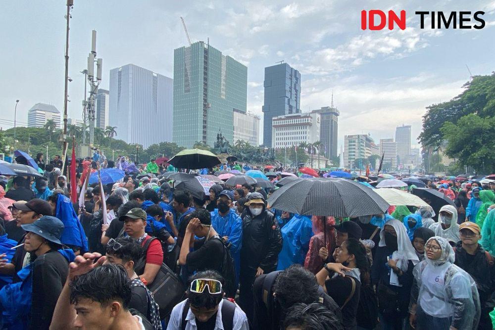 Polisi Imbau Massa Aksi Indonesia Gelap Kondusif, Demonstran: Anda Diam