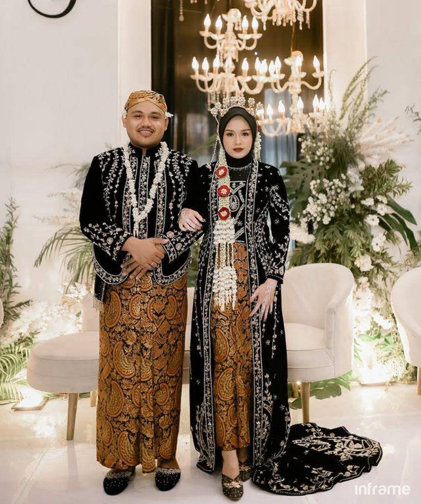 potret pernikahan Salma dan Dimansyah (Instagram.com/salmasalsabil12)