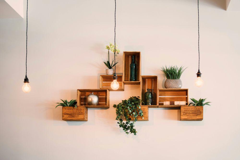 10 Peralatan yang Kamu Butuhkan untuk Membuat DIY Rak Gantung