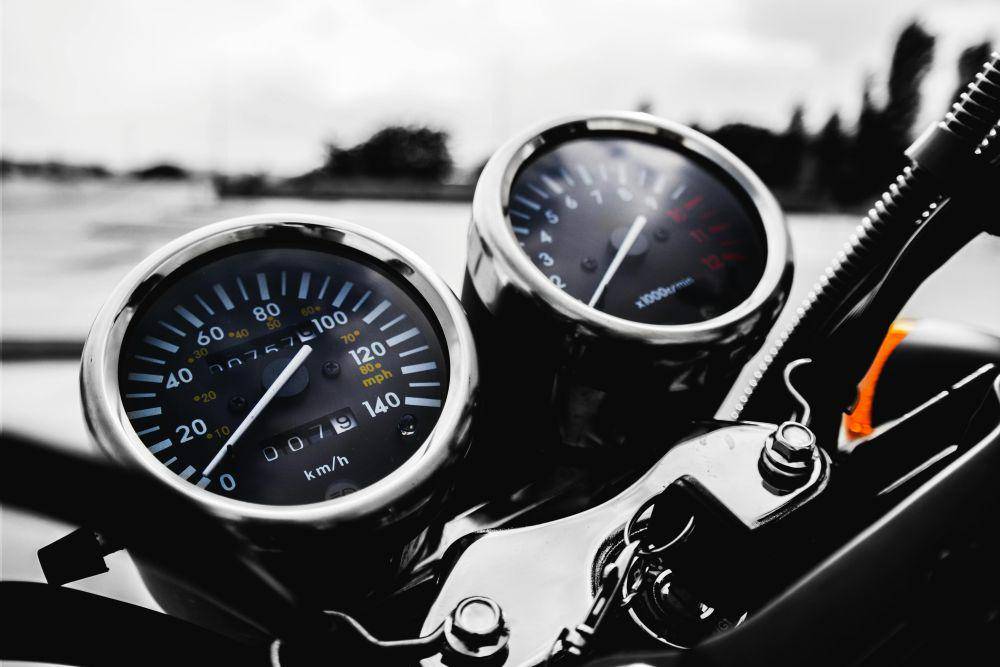 ilustrasi speedometer (pexels.com/revac film's&photography)