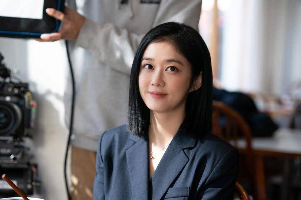Jang Na Ra (instagram.com/nara0318)