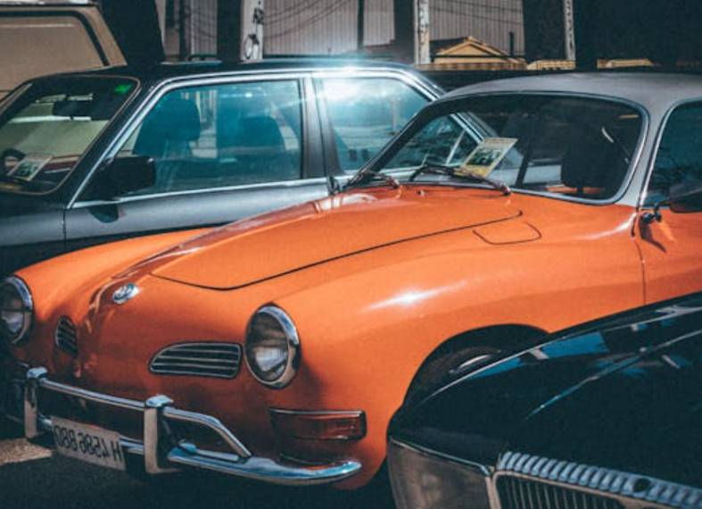 Volkswagen Kharmann Ghia (Pexels/George Sultan)