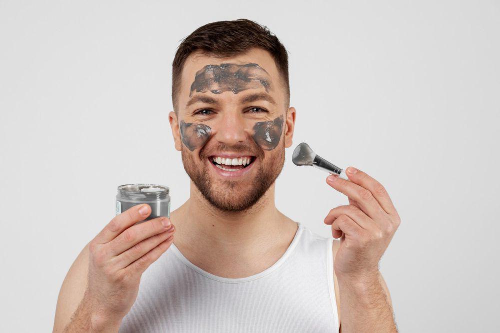 ilustrasi peeling scrub pria (freepik.com/freepik)