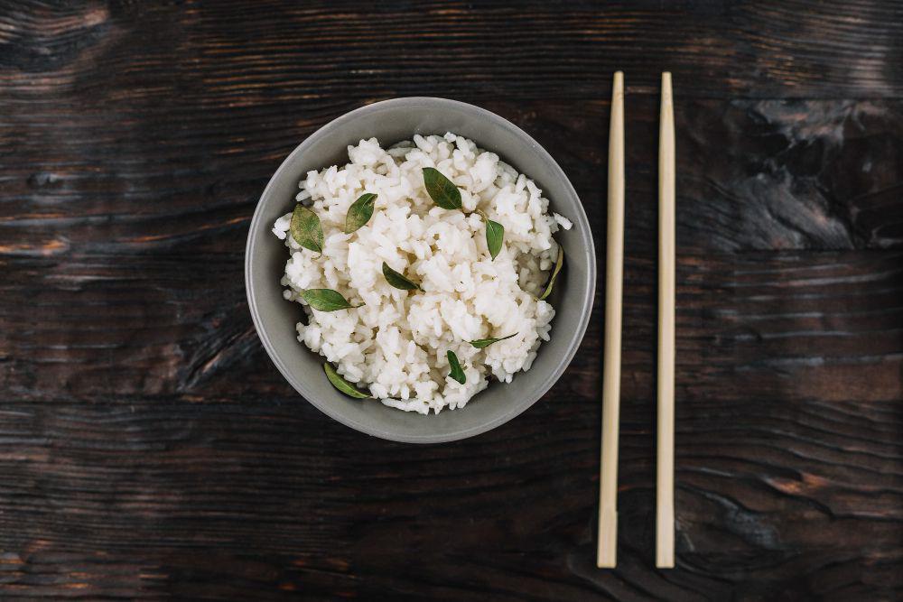 5 Tips Membuat Nasi Daun Jeruk di Rice Cooker, Aromanya Bikin Lapar!