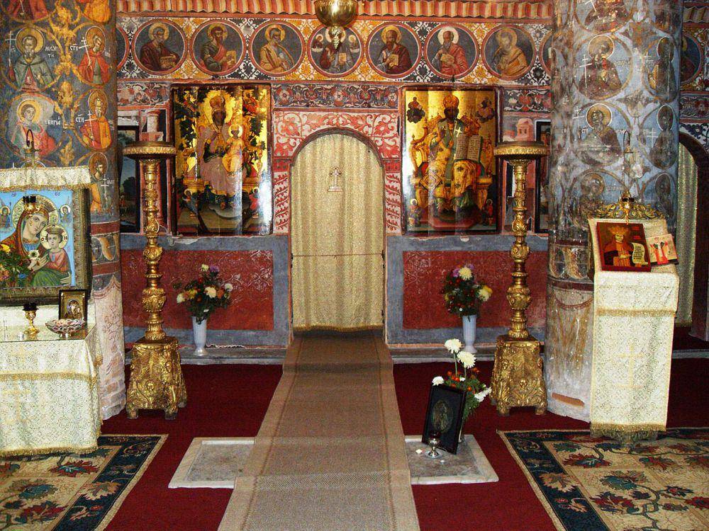 Makam Vlad the Impaler (commons.wikimedia.org/Ferran Cornellà)