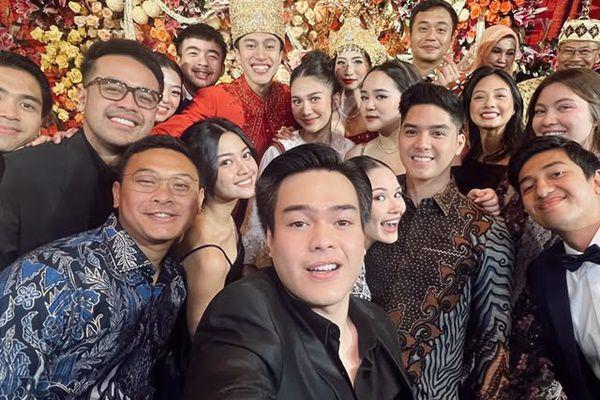 Daftar Tamu Seleb di Resepsi Pernikahan Sangun Ragahdo dan Tyas