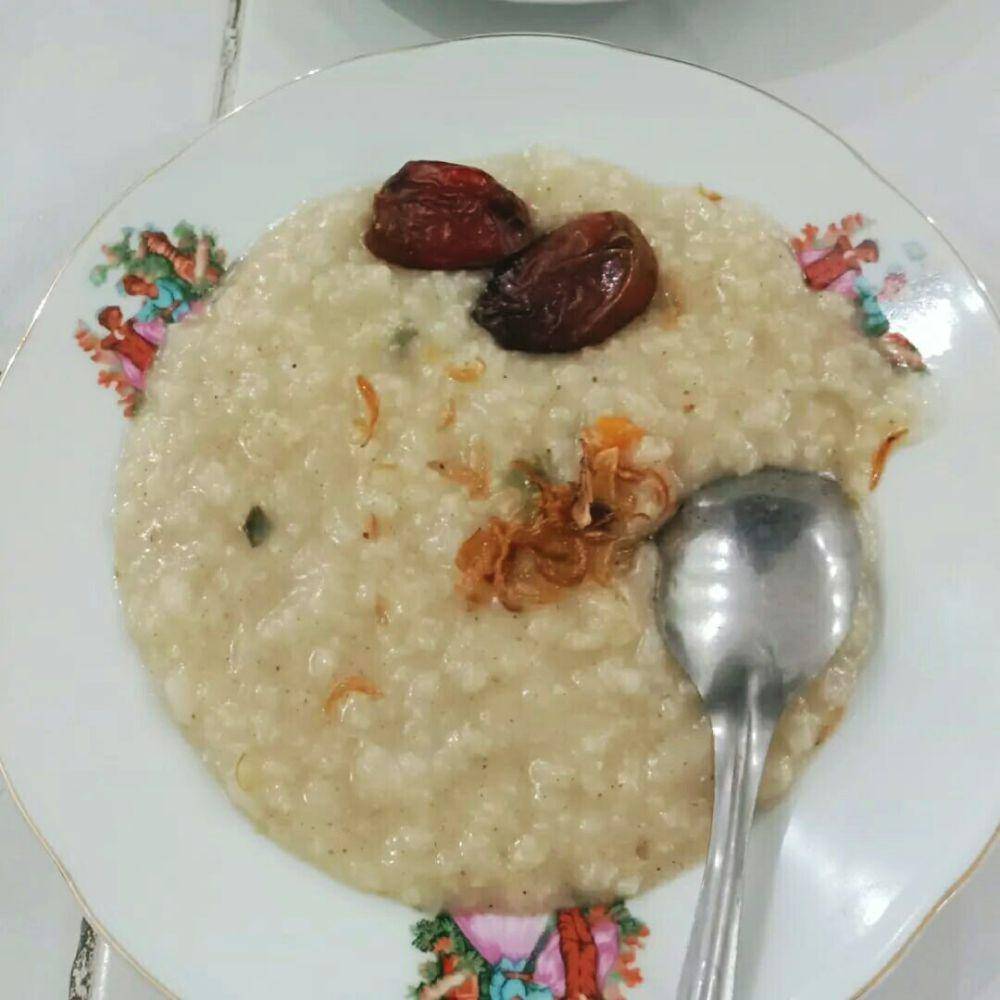 bubur samin khas Masjid Darussalam, Solo (instagram.com/antoopreneur)