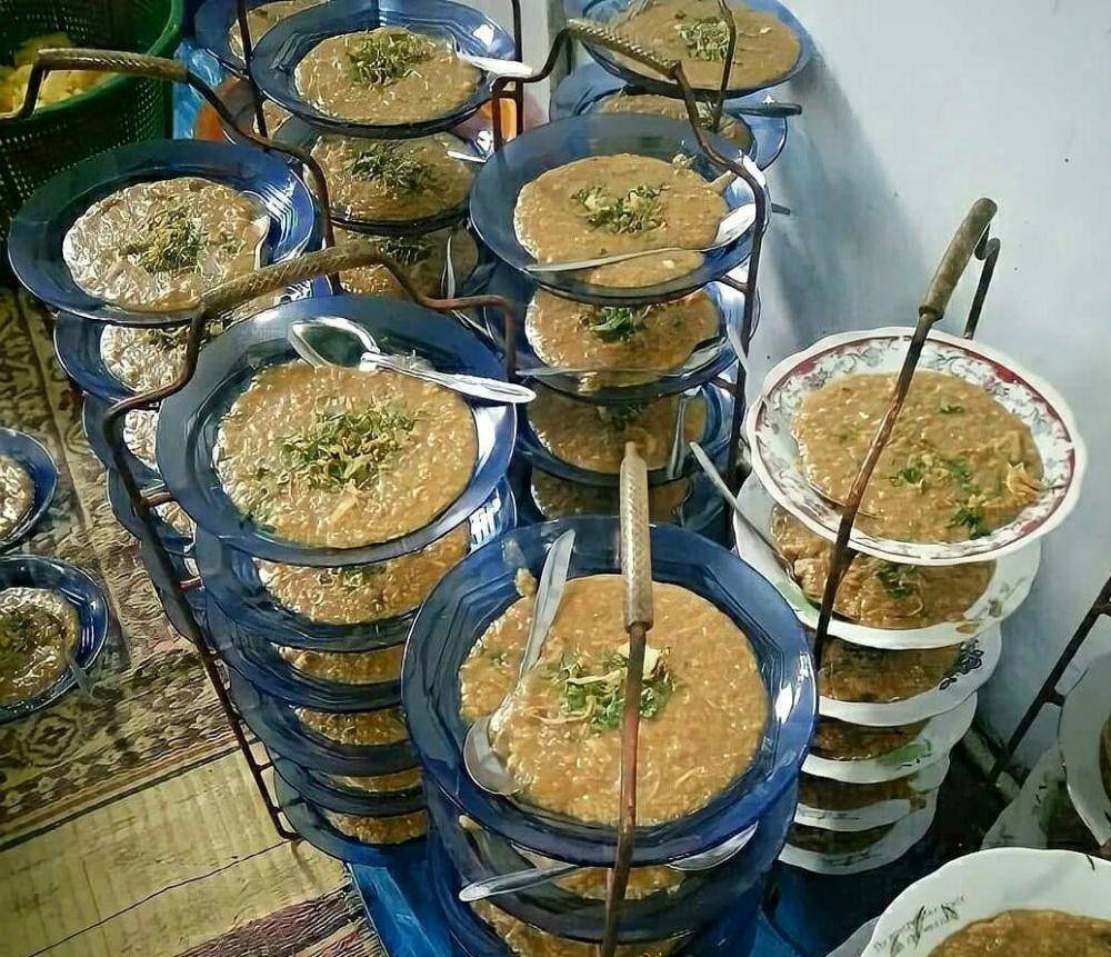 bubur sop Arab khas Masjid Al Mahmudiyah, Palembang (instagram.com/ninasyihab)