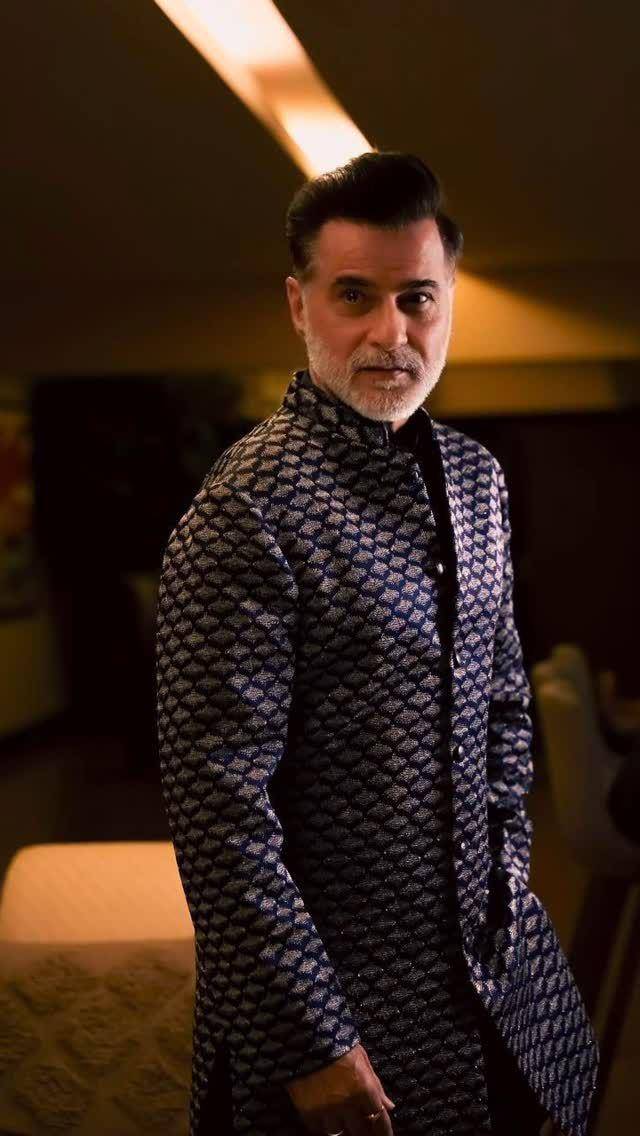 Sanjay Kapoor (instagram.com/sanjaykapoor2500)