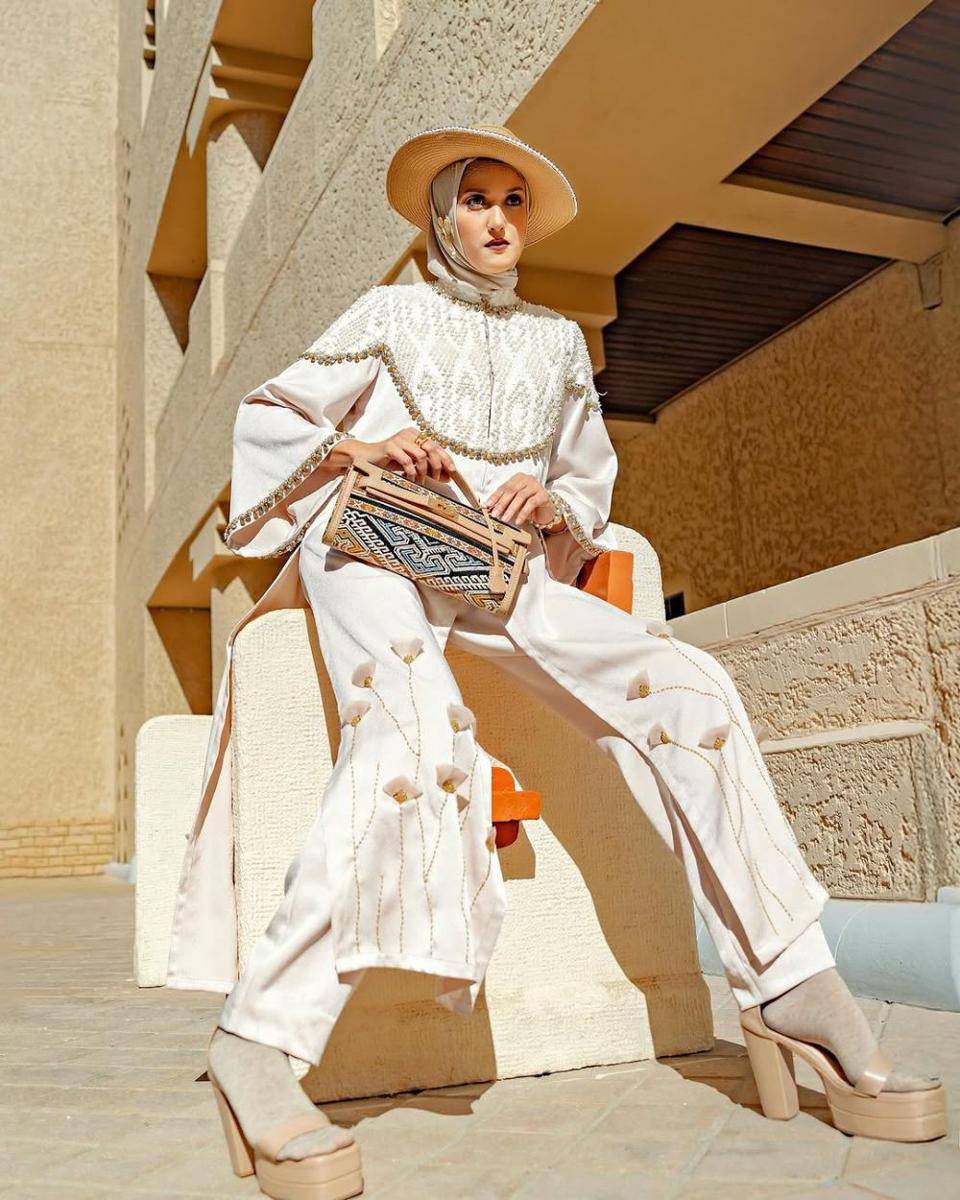 Padu Padan Outfit Lebaran Pakai Celana (instagram.com/shazabyadelina)