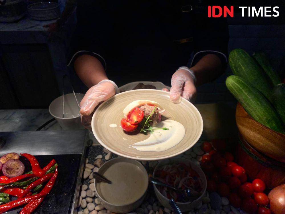 Potret menu di JW Marriott Hotel Surabaya (IDN Times/Fina Wahibatun Nisa)